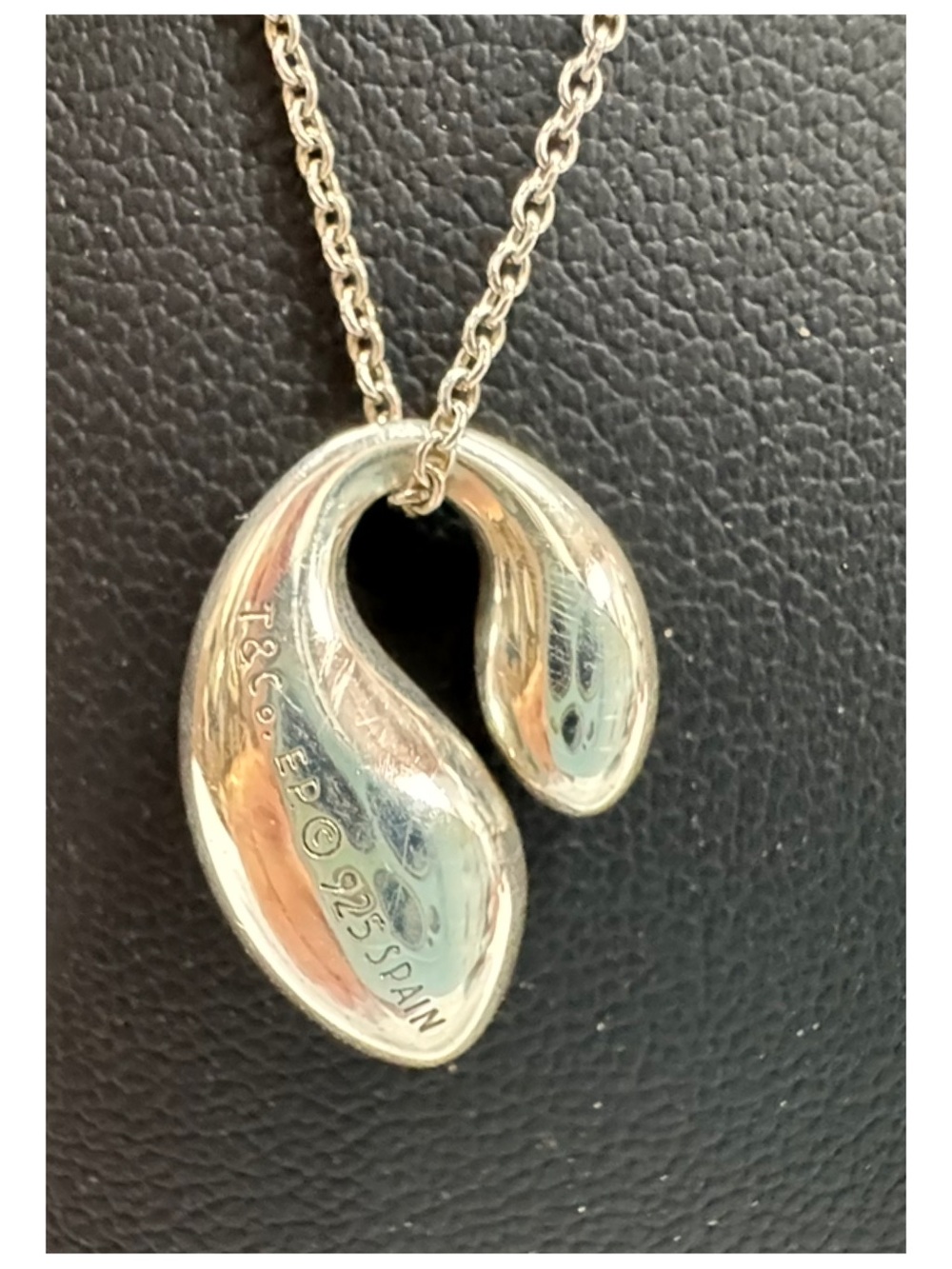 Tiffany & Co. Elsa Peretti Sterling Silver Double Teardrop Pendant Necklace